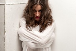 5 Pengobatan Sakit Jiwa Paling Horor Sepanjang Masa