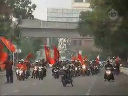 Jokowi Tetapkan Upah Buruh Rp 2,2 Juta