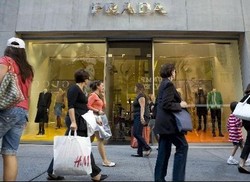 Wanita Jadi Liar di 5 Kota Wisata Belanja Ini