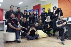 Patah Hati, Rebo Pindah Ke Jakarta