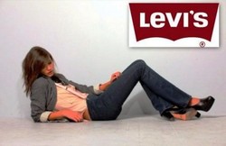  Ini Dia Merek Jeans Inspiratif Sepanjang Masa