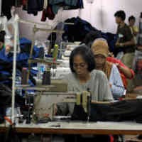 Upah Minimum DKI Rp 2,2 Juta, Industri Kecil Terancam Mati