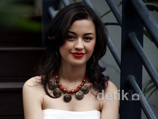 Seksinya Kimberly Ryder