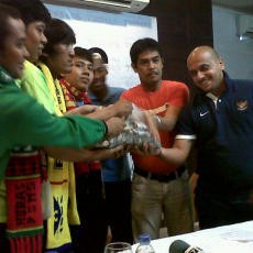 Dana dari Suporter Diserahkan pada Timnas