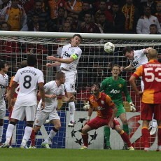 Galatasaray Kalahkan MU 1-0