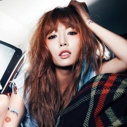 Setelah Psy, Manajer Justin Bieber Juga Lirik HyunA