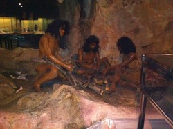 Masih Ada Manusia Purba di Kuala Lumpur!