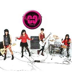 Creme Caramel Ngerock di Tengah Tren Girlband