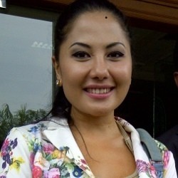 Dua Kali Menjanda, Emma Waroka Akan Lebih Pakai Logika