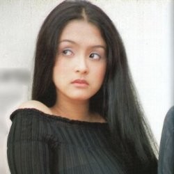 Tak Bisa Pakai Gaun Mini Lagi, Lia Ananta Sempat Ragu Berjilbab