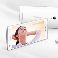 Ini Dia Ponsel Pertama dengan Kamera Depan 5 MP