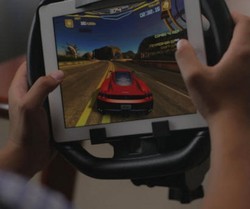 Dipasangi Setir, Ngebut di iPad Jadi Lebih Mantap