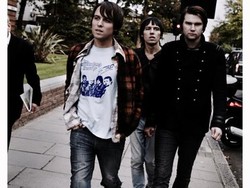 The Cribs Isyaratkan Vakum Setelah Merilis Album Kompilasi