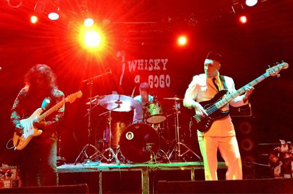 Gugun Blues Shelter Solid Ground US Tour 2012 (Bag. 1)