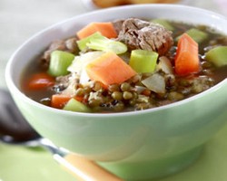 Yuk, Hangatkan Tubuh dengan Sup Kacang Ini