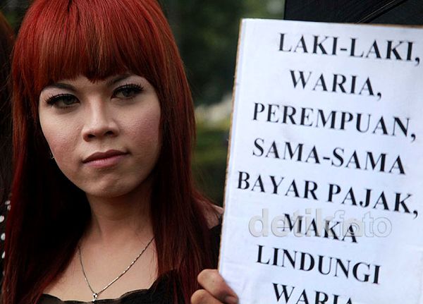 Dorong Persamaan Hak, Waria Cs Demo di Istana