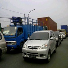 Kalianak Margomulyo Macet Total