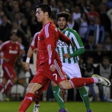 Kesempatan Madrid Dekati Barca