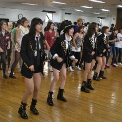 Nadya & Marwah Latihan Bareng miss A dan Dikunjungi B.A.P di Korea