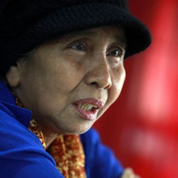 Aty Kanser & Kekecewaannya Pada Film Indonesia di Masa Lalu