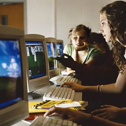 Lagi, Gamer Tewas di Depan Komputer