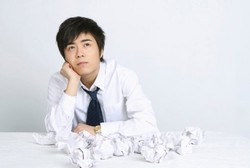 Disebut Datar, Orang Singapura yang Suka Mengeluh Bereaksi Keras