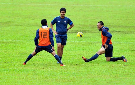 Nil Tolak Pandang Laos Sebelah Mata