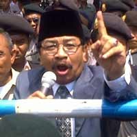 Gubernur Jatim Putuskan UMK Surabaya Rp 1.740.000