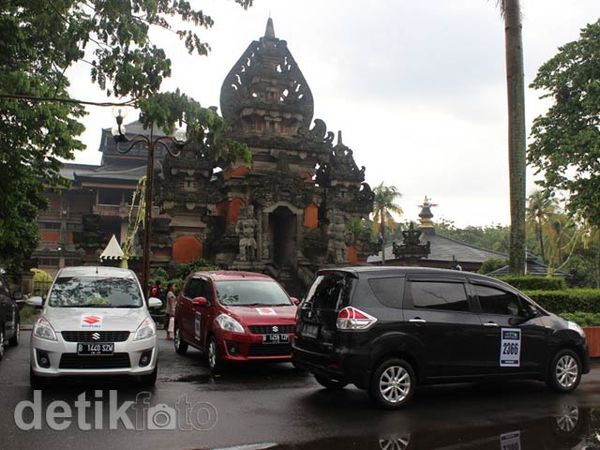 Konvoi Ertiga Pecahkan Rekor Dunia