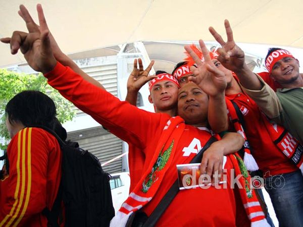 Suporter Indonesia  Serbu Bukit Jalil