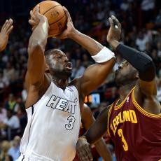 Heat Belum Terkalahkan di Kandang