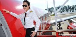 AirAsia Kenalkan Pilot Wanita Cantik Pertama se-Malaysia