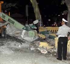 Gapura Polsek Beji Ditabrak Bus Ladju, Seorang Warga Tewas