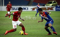 Laga antara Indonesia melawan Laos digelar di Stadion Bukit Jalil, Malaysia, Minggu (25/11/2012).