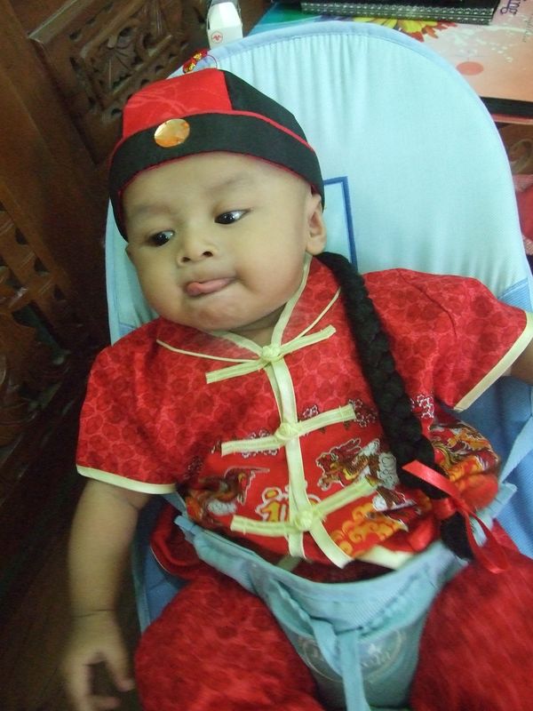 Danadyaksa Naufal Kusuma, 9 Bulan, Lelaki