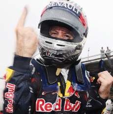 Vettel Termuda Raih Hat-trick Juara