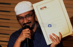 Penyidik KPK Berhenti Karena Abraham Samad Tidak Profesional