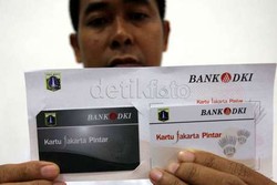 Jokowi Ingatkan Jangan Main-main dengan Dana Kartu Pintar