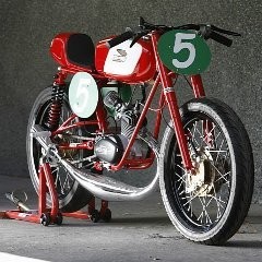 Cantiknya Tampilan Ducati Klasik 48 cc