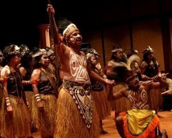 Merdunya Senandung Paduan Suara Nomor 1 di Timika