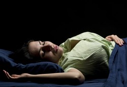 Hii! Menginap di Hotel, Wanita Ini Dikerubungi Kutu Kasur