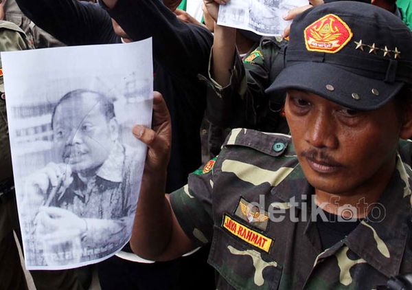 GP Anshor Protes Pernyataan Sutan Bhatoegana