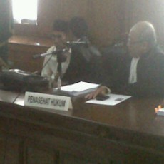 Saksi Mangkir, Sidang Kasus Kerusuhan Sampang Ditunda