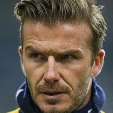 Ibra Ajak Beckham Gabung PSG