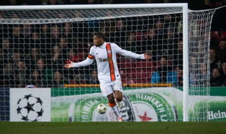 Curi Bola Fair Play, Striker Shakhtar Dihukum Satu Pertandingan