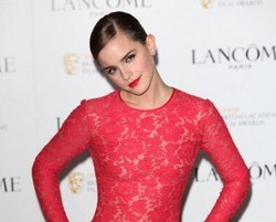 Emma Watson Ingin Putus Hubungan dengan Industri Fashion