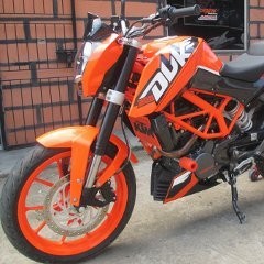 Modifikasi KTM Duke ala Chemonk Modified