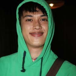 Dituding Operasi Plastik, Ini Jawaban Rija Abbas alias Rumor 