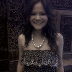 Terry Merasa Dapat Berkah Nyanyikan Butiran Debu