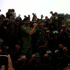 KSAD Tutup Pelatihan Prajurit Indonesia-Singapura di Cipatat